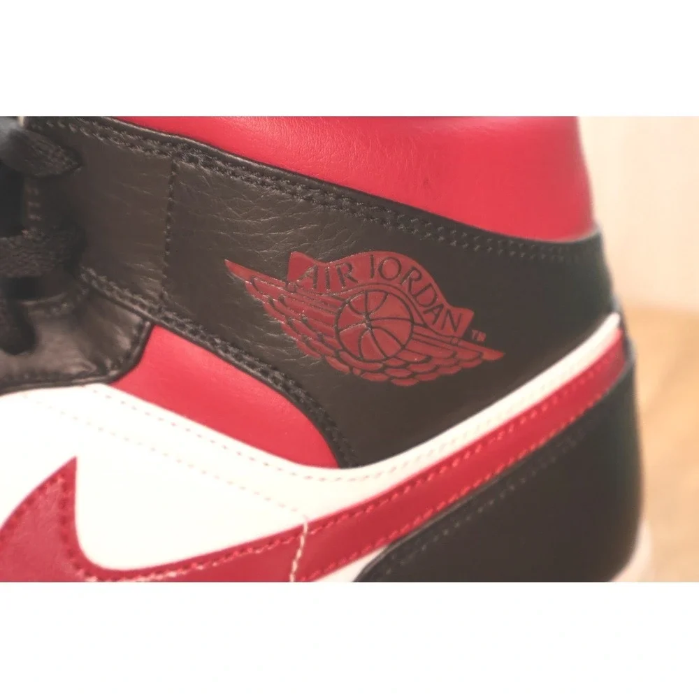 Nike Air Jordan 1 Mid Bred Toe Mens Basketball Shoes Black Red White